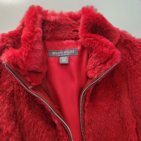 Bisou Bisou Authentic Red Spanish Rabbit Fur Vest - Picture 6 of 11